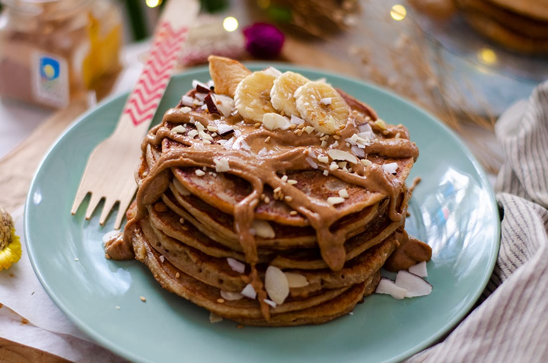 Desayuno Saludable para niños: Panqueques de plátano y mantequilla de maní